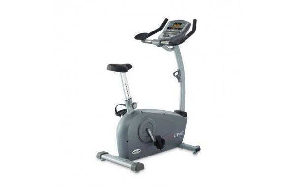 Вертикальный велотренажер Circle Fitness B6 600_380