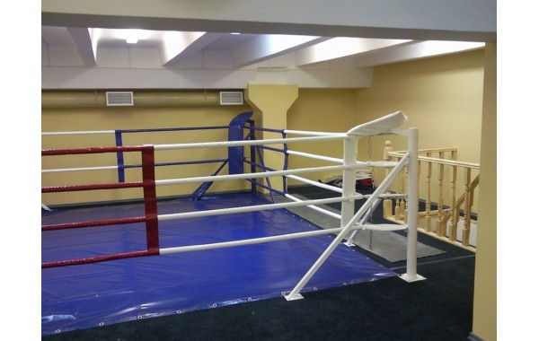 Ринг боксерский на упорах Atlet 6х6 м, боевая зона 5х5 м, монтажная площадка 6х6 м IMP-A430 600_380