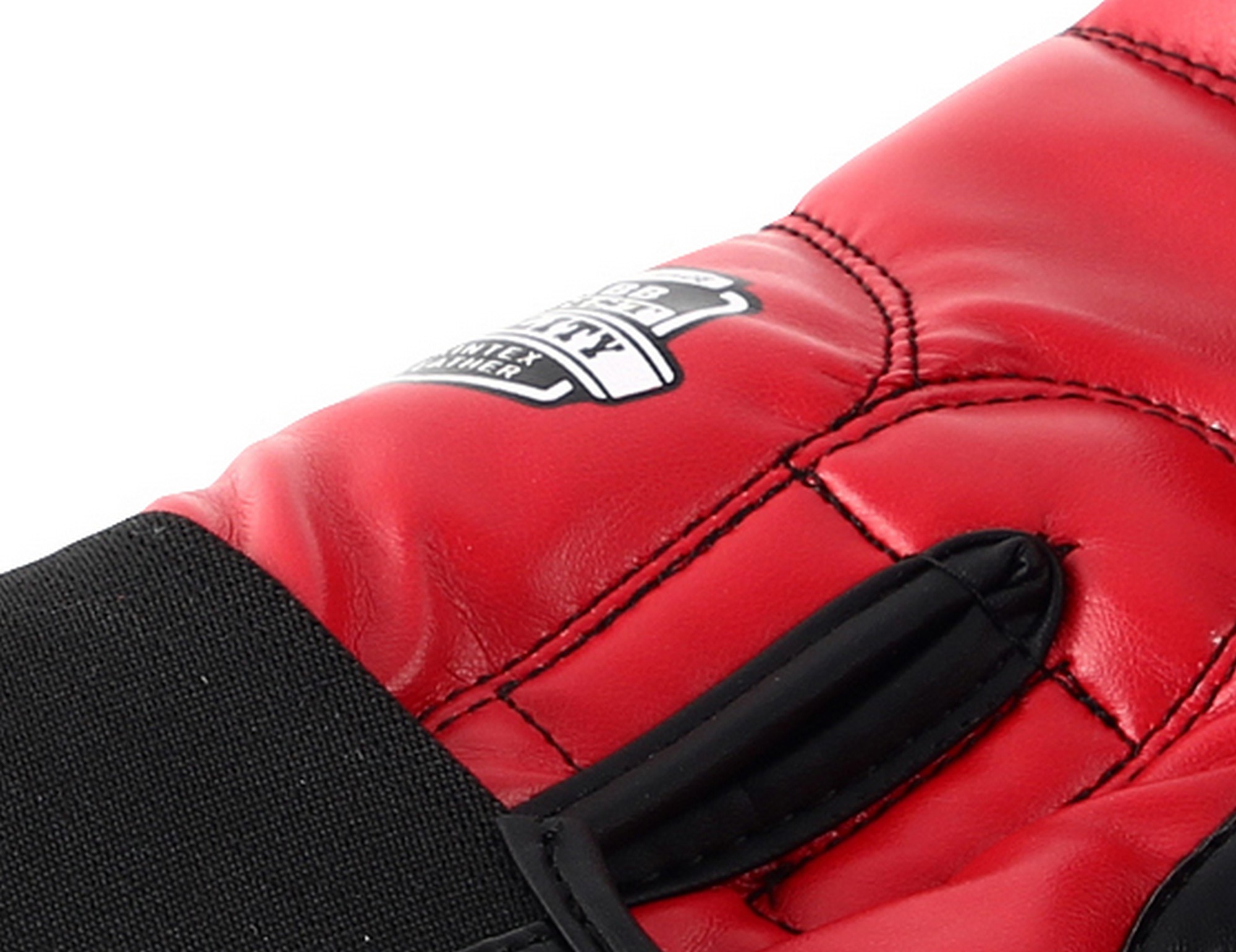 Перчатки боксерские (иск.кожа) 8ун Jabb JE-4056/Eu 56 черный\красный 2000_1541