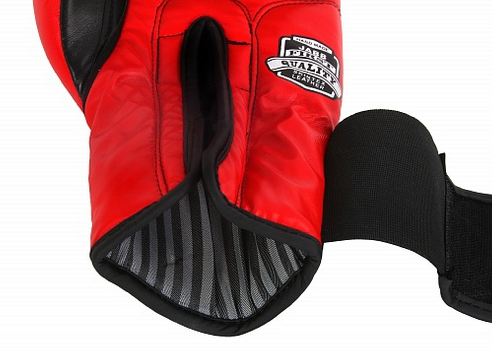 Перчатки боксерские (иск.кожа) 8ун Jabb JE-4056/Eu 56 черный\красный 2000_1428